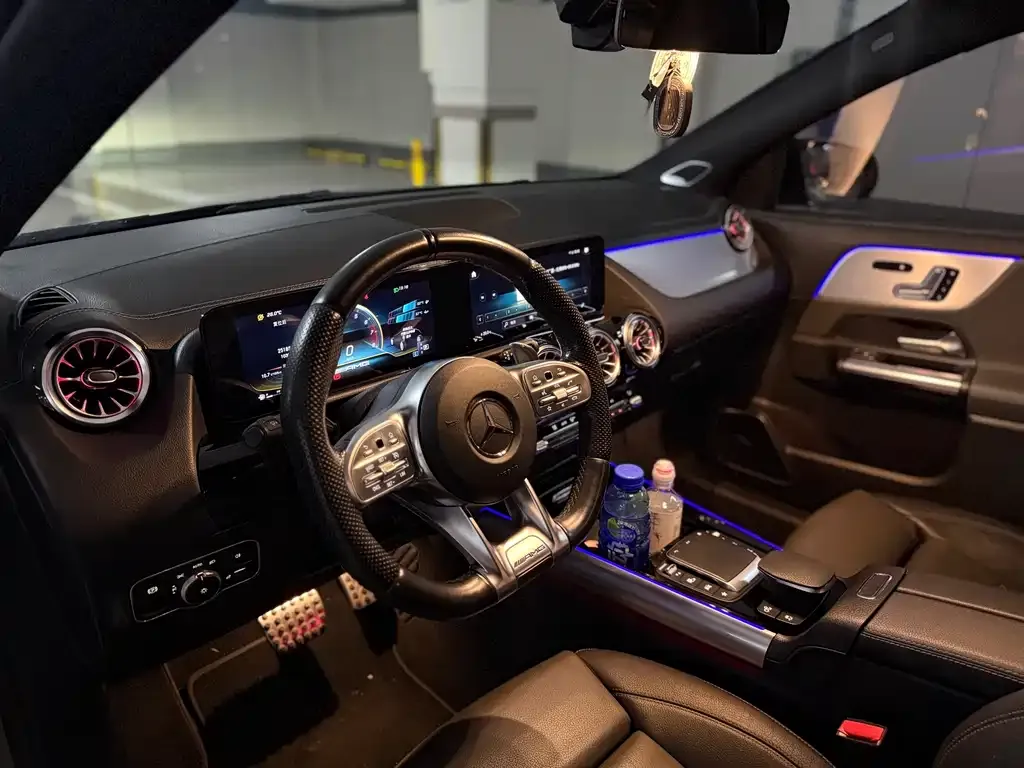 Mercedes-Benz GLA AMG — фото 4