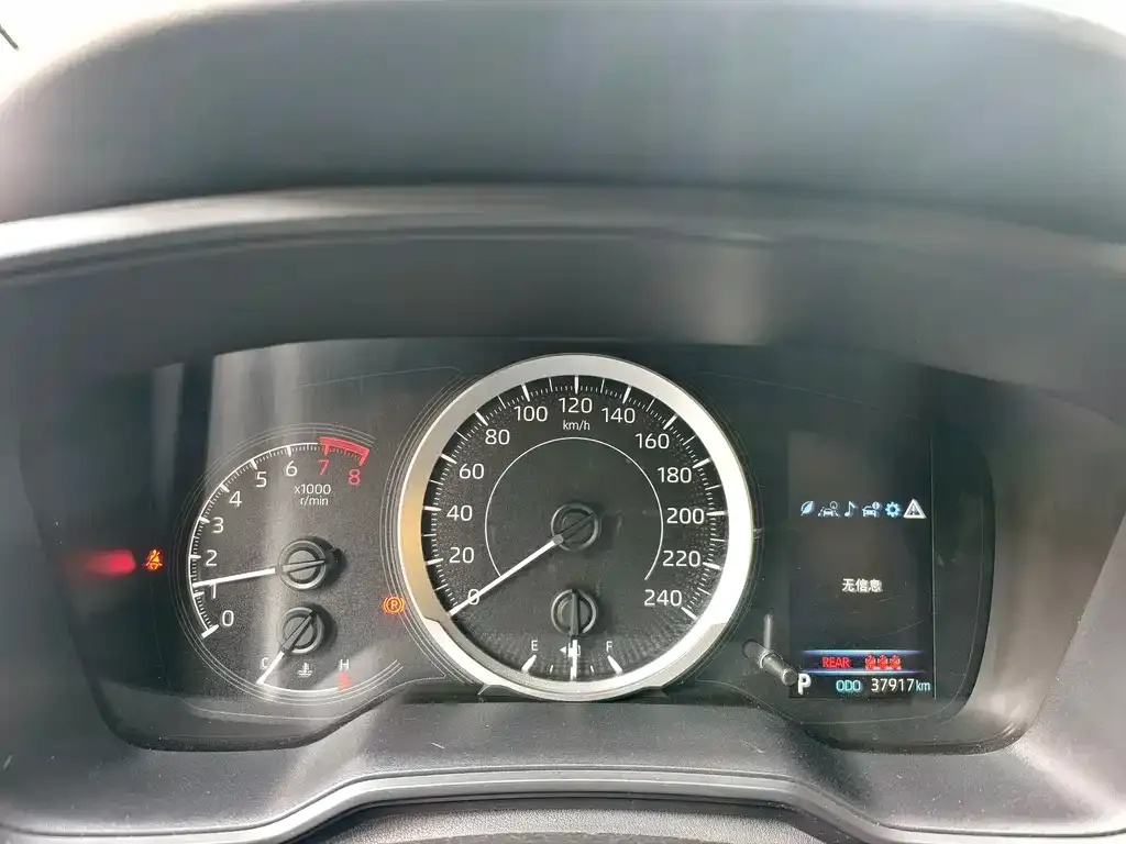 Toyota Allion — фото 2