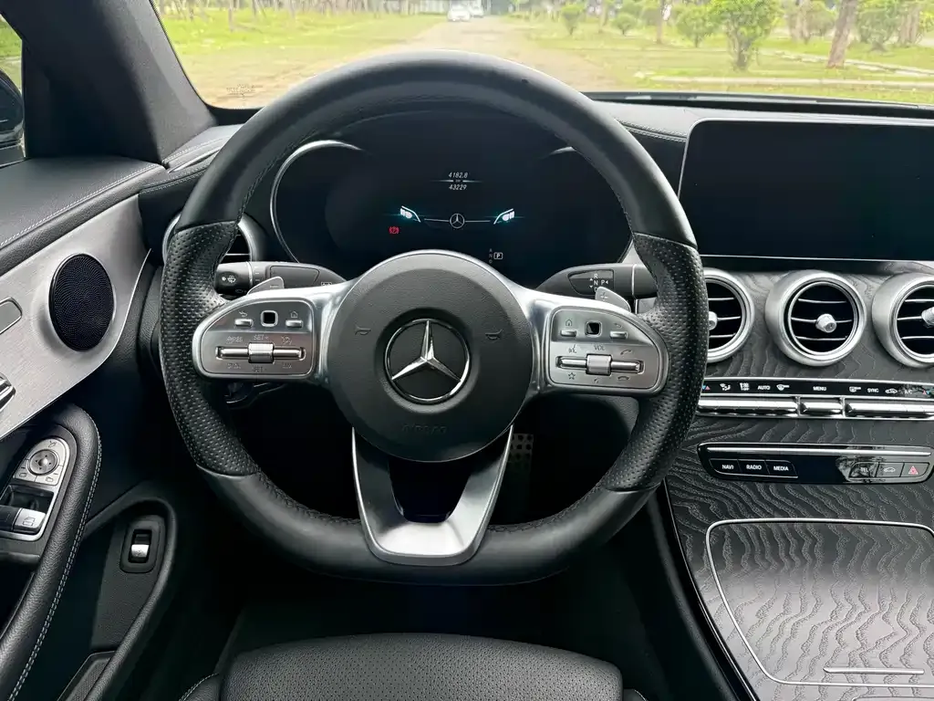 Mercedes-Benz C-Class (Import) — фото 3