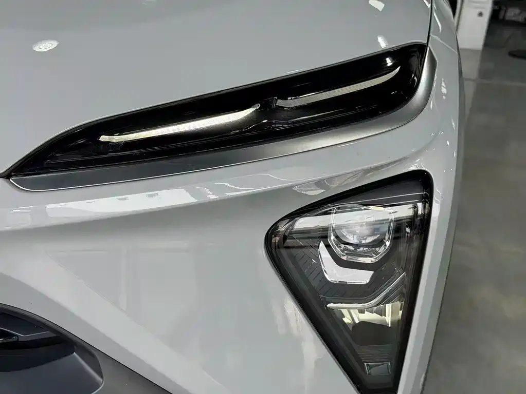 NIO EC6 — фото 2