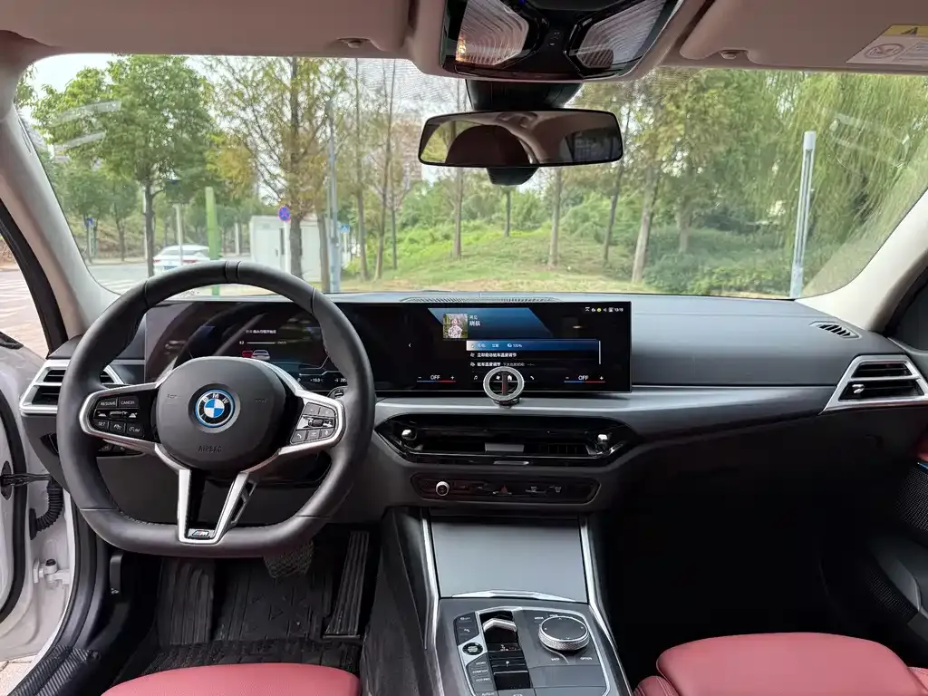 BMW i3 — фото 3