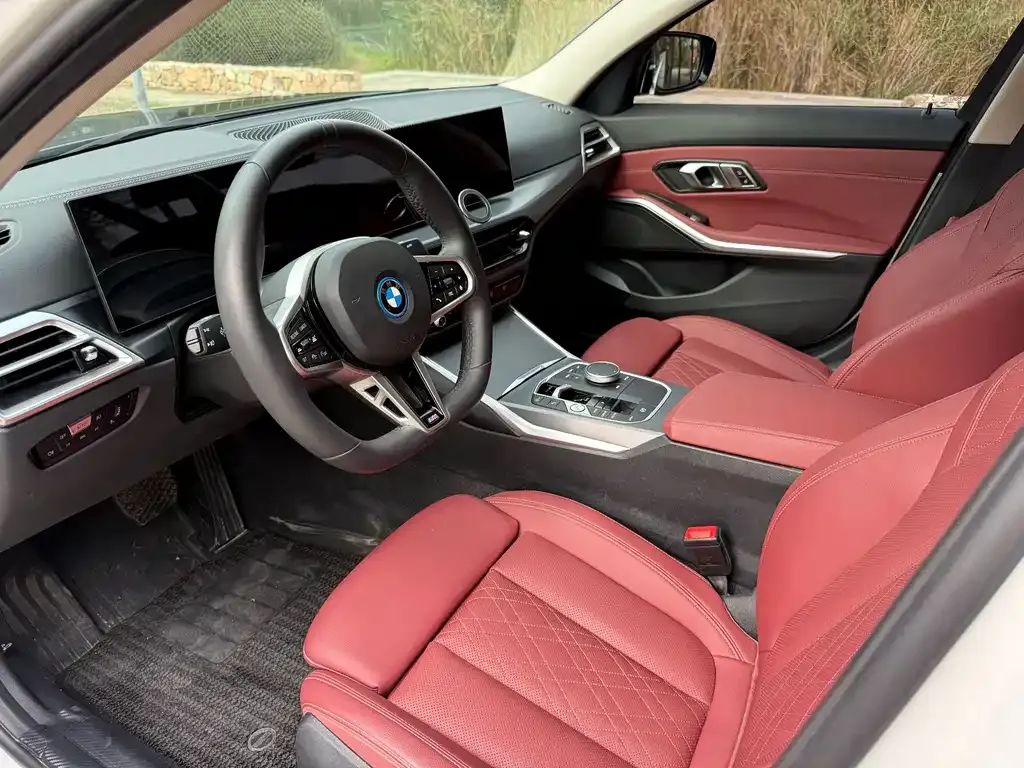 BMW i3 — фото 8