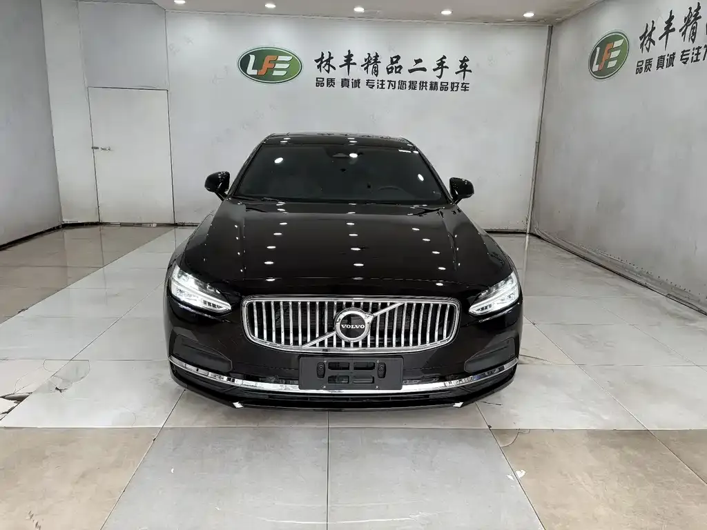 Volvo S90 — фото 9