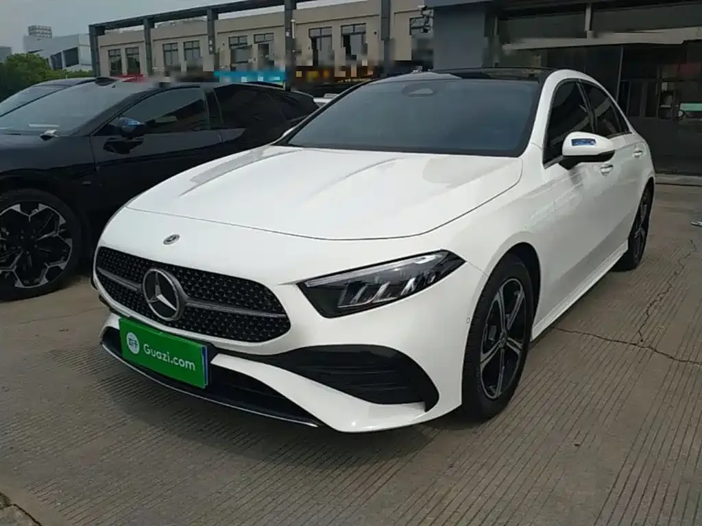 Mercedes-Benz A-Class — фото 10