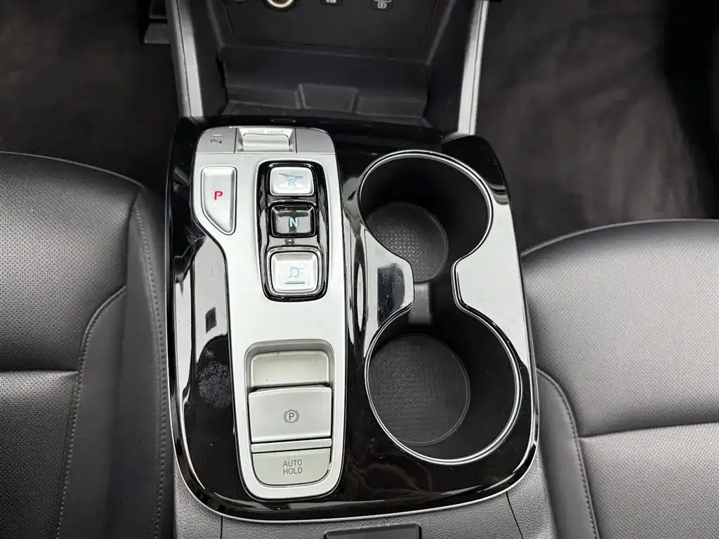 Hyundai Tucson — фото 5