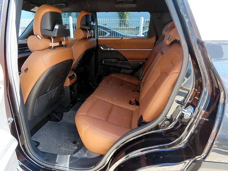 KG Mobility (Ssangyong) Torres — фото 10