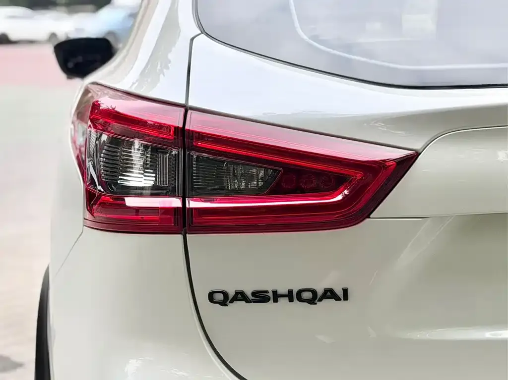 Nissan Qashqai — фото 2