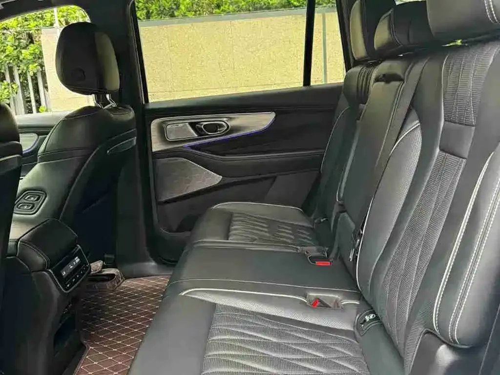 GAC Motor Trumpchi GS8 — фото 8