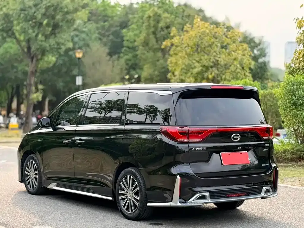 GAC Motor Trumpchi M8 — фото 10