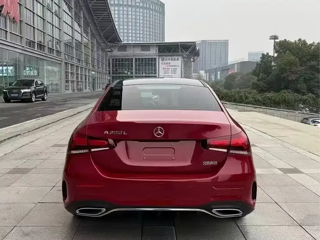 Mercedes-Benz A-Class — фото 10
