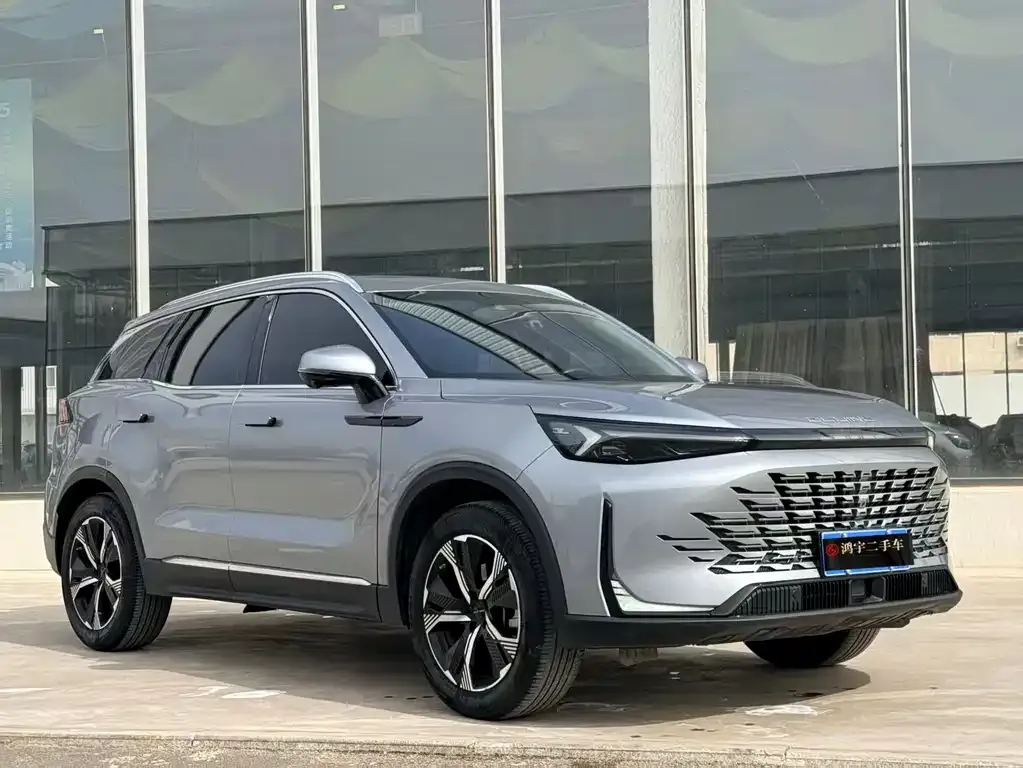 BAIC X7 — фото 8