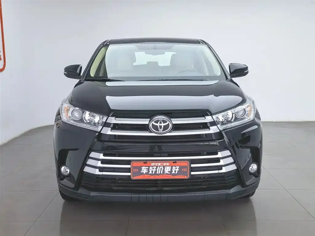 Toyota Highlander — фото 5