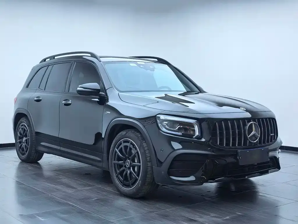 Mercedes-Benz GLB AMG — фото 7