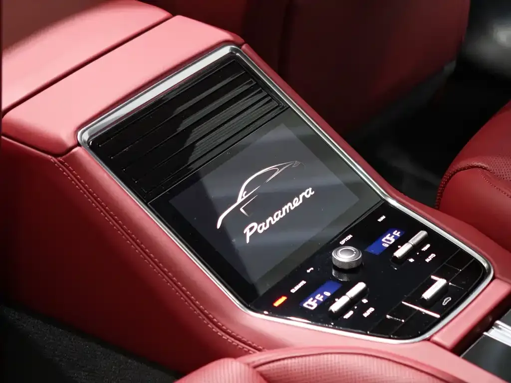 Porsche Panamera — фото 8