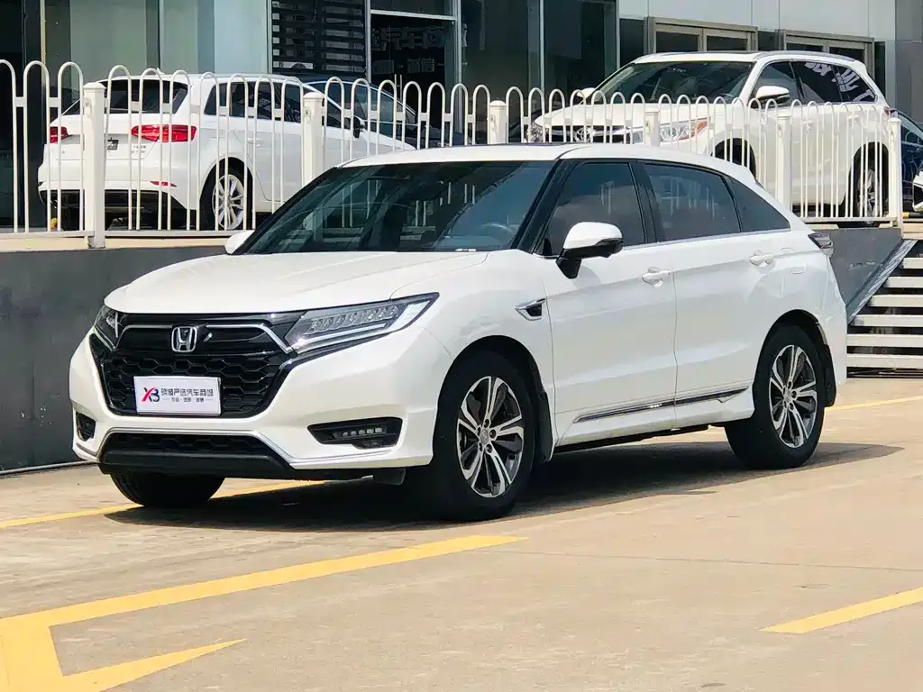 Honda UR-V — фото 1