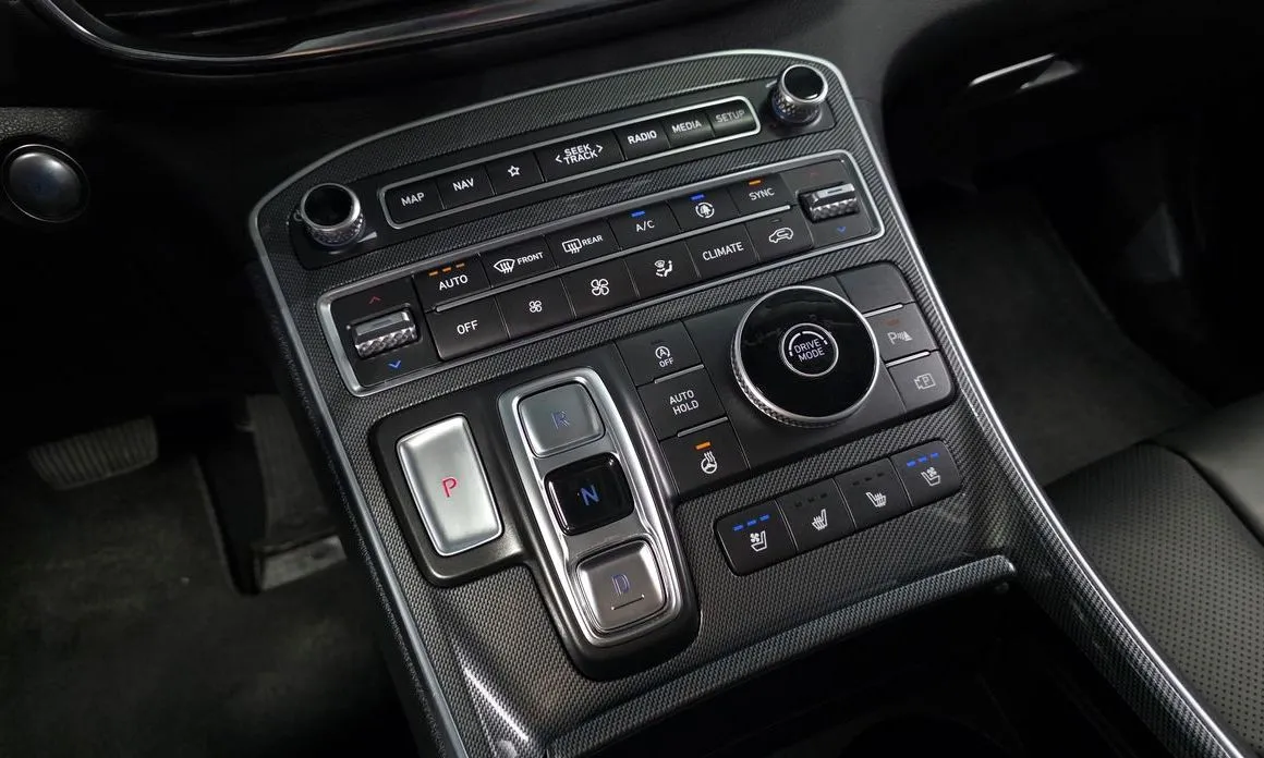 Hyundai Santafe — фото 9
