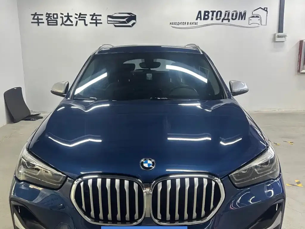 BMW X1 — фото 1