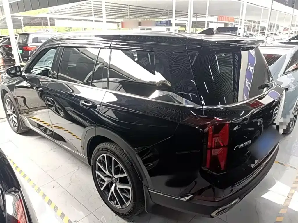GAC Motor Trumpchi GS8 — фото 10