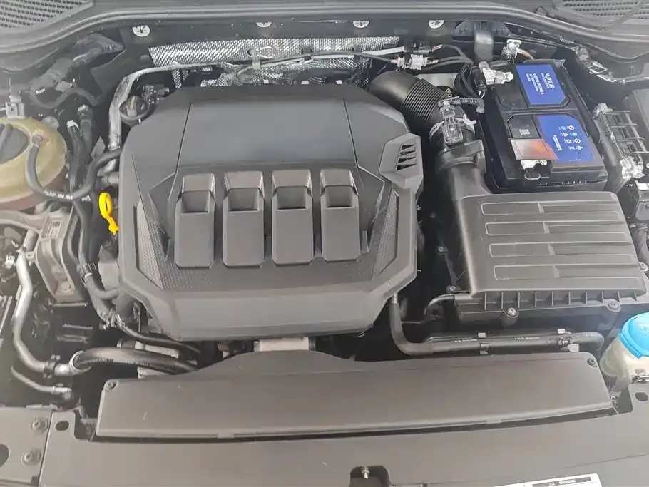 Volkswagen Passat — фото 8