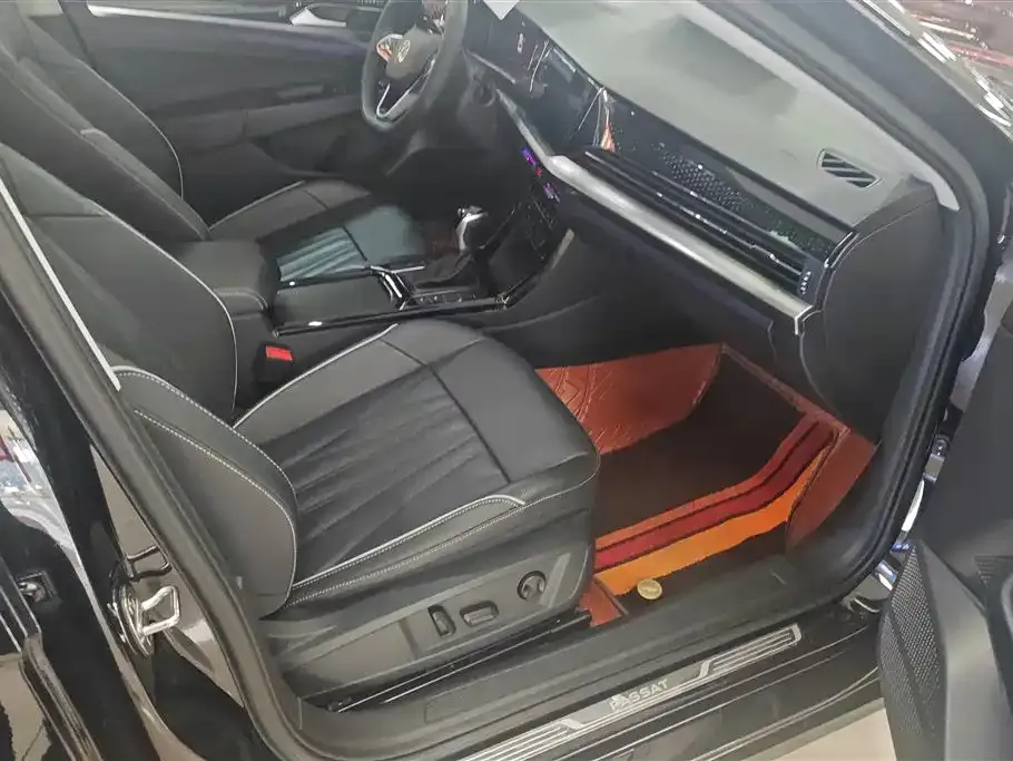 Volkswagen Passat — фото 3