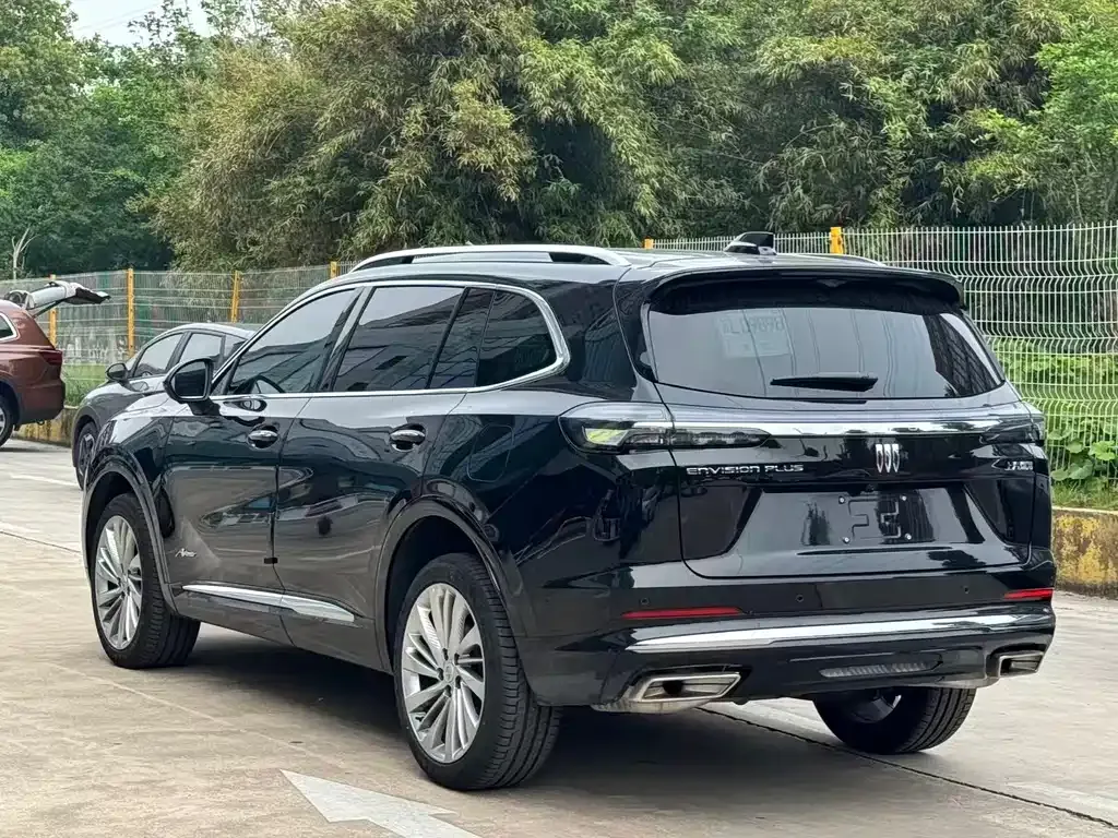Buick Envision Plus — фото 3