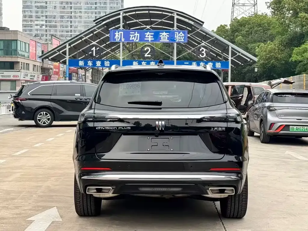 Buick Envision Plus — фото 9
