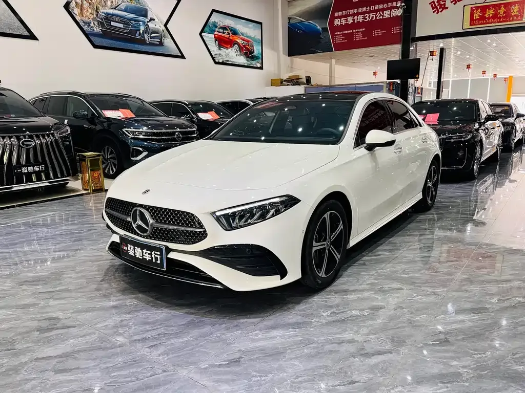 Mercedes-Benz A-Class — фото 1