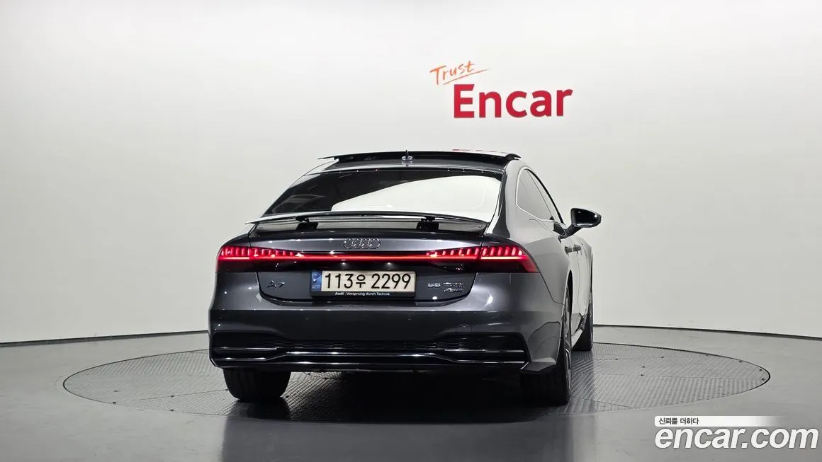 Audi A7 — фото 2