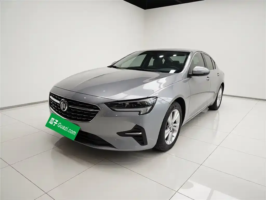 Buick Regal — фото 1