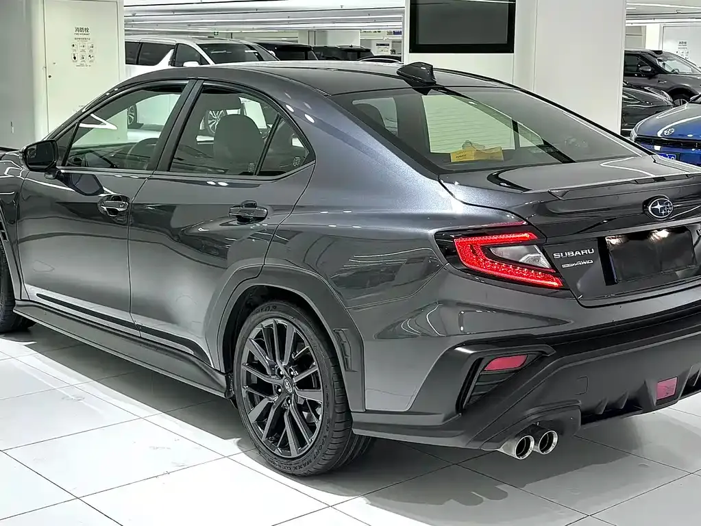 Subaru WRX — фото 9