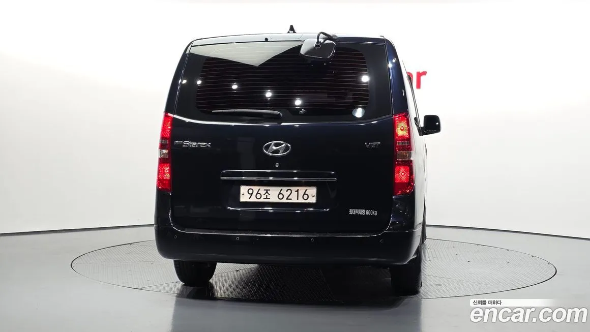 Hyundai Starex — фото 4