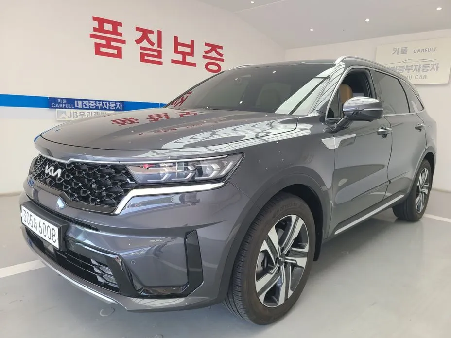 Kia Sorento — фото 1