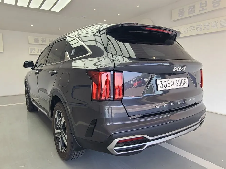 Kia Sorento — фото 3