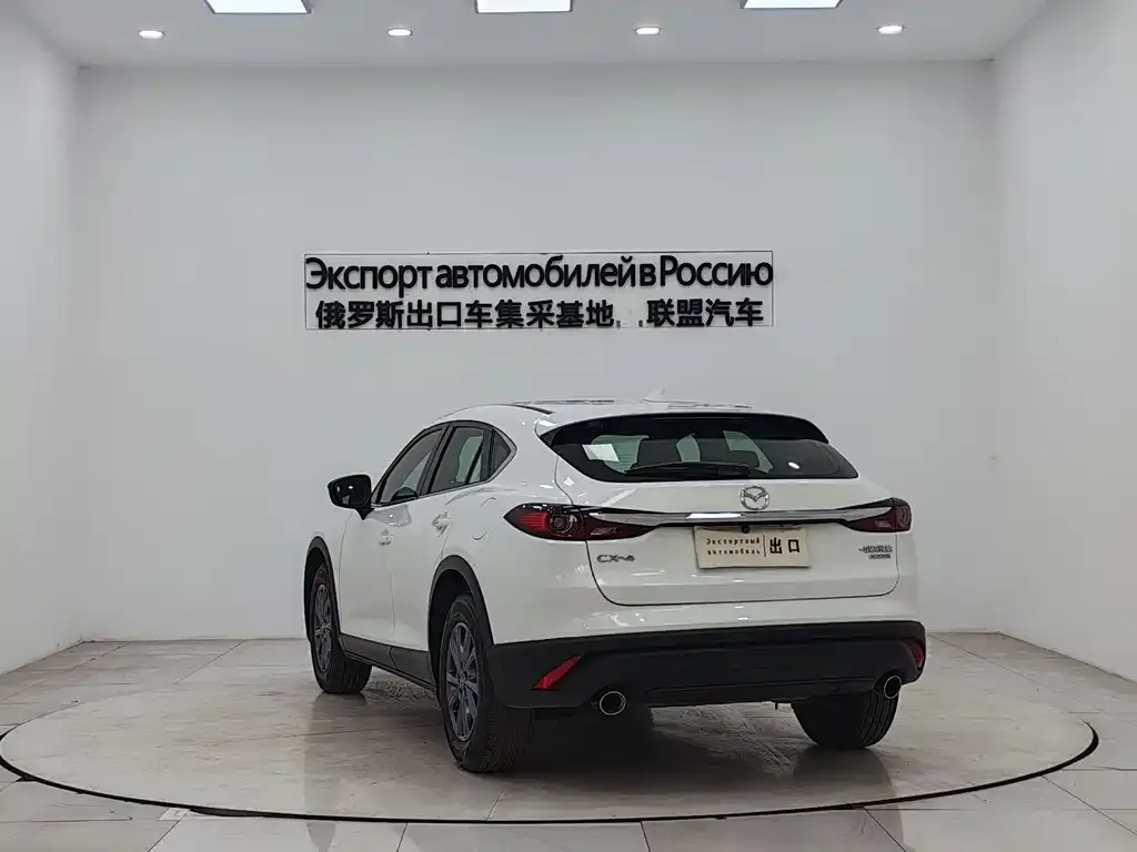 Mazda CX-4 — фото 4