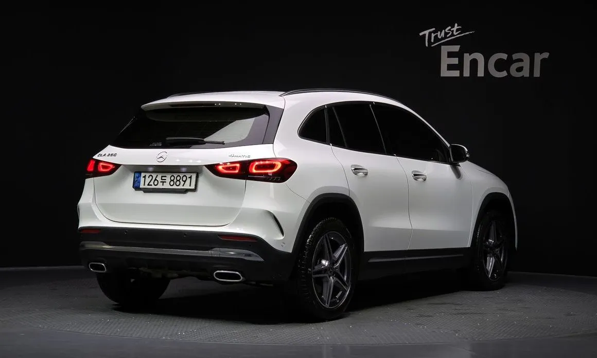 Mercedes-Benz GLA-Class — фото 10