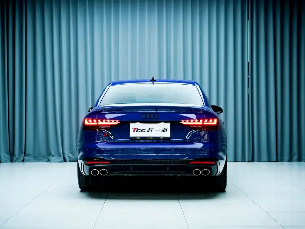 Audi S4 — фото 3