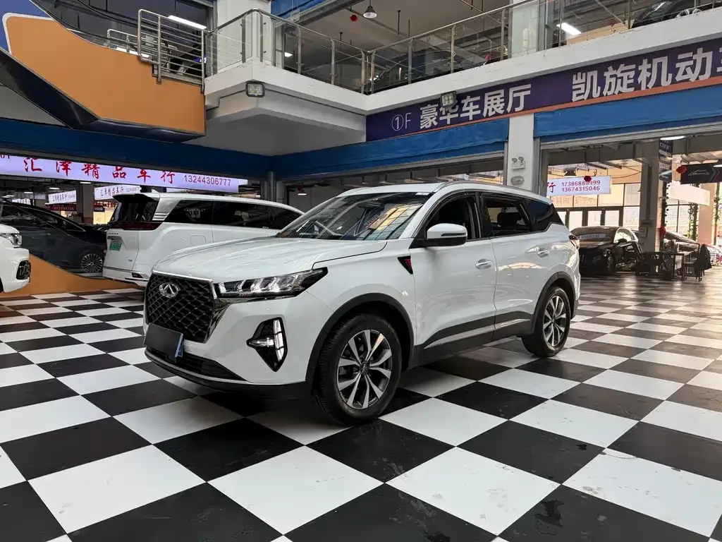 Chery Tiggo 7 PLUS — фото 1