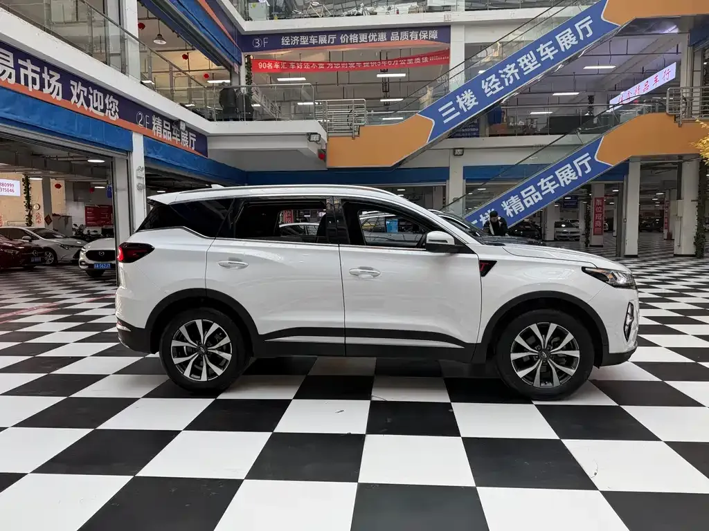 Chery Tiggo 7 PLUS — фото 6