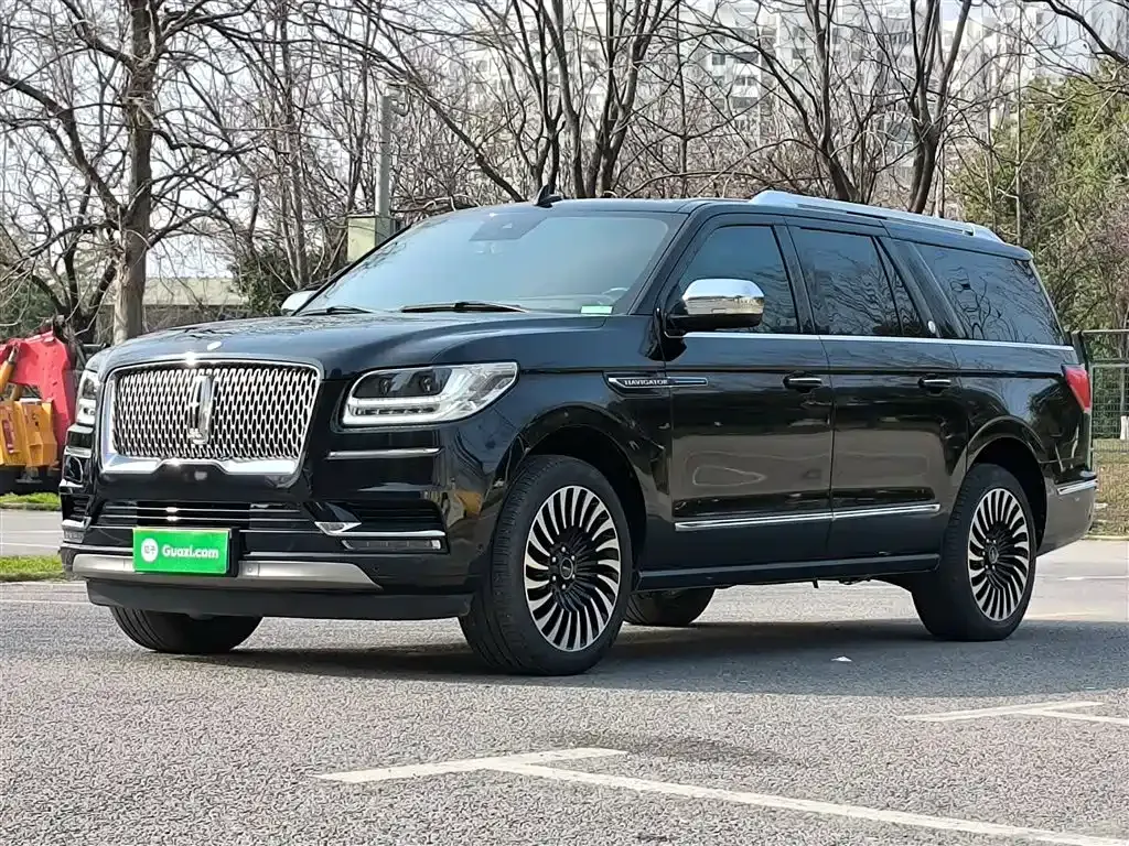 Lincoln Navigator — фото 10