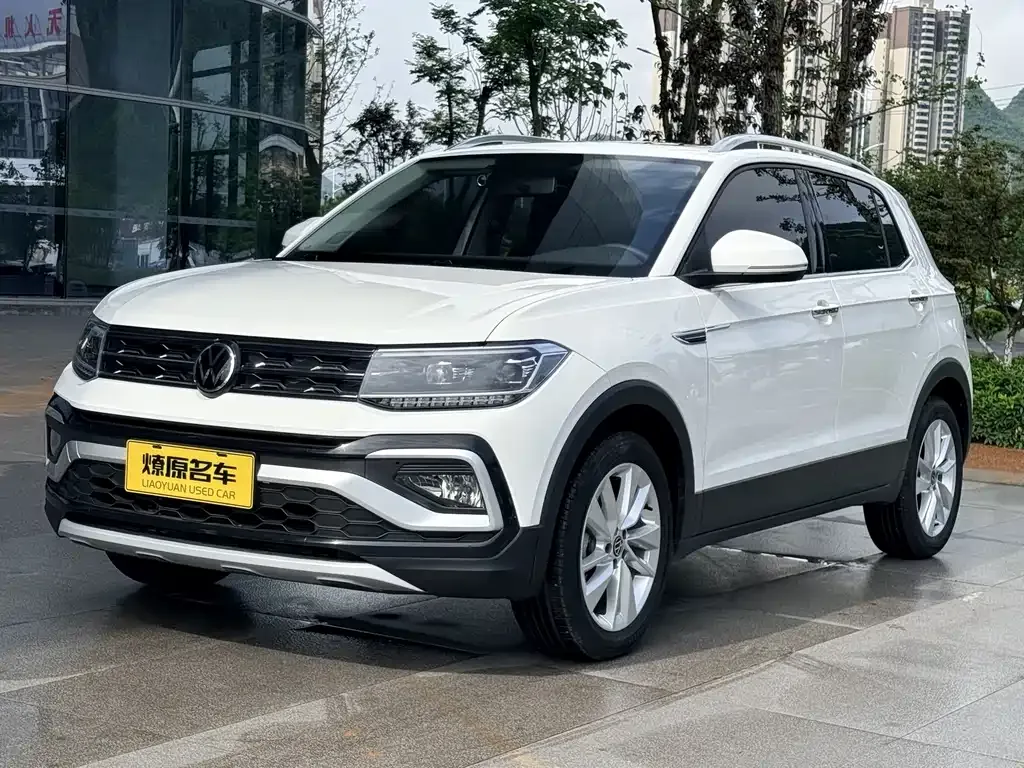 Volkswagen T-Cross — фото 1