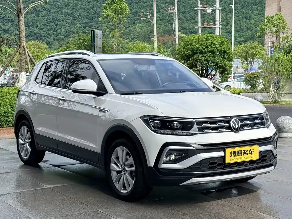 Volkswagen T-Cross — фото 10