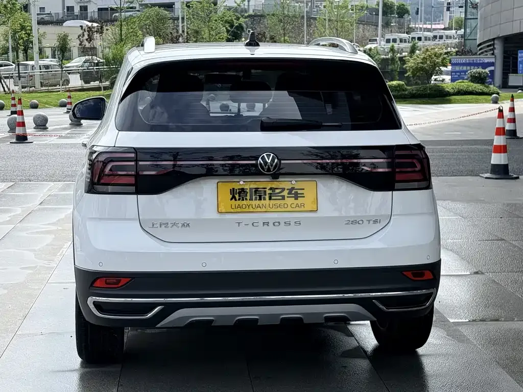 Volkswagen T-Cross — фото 7