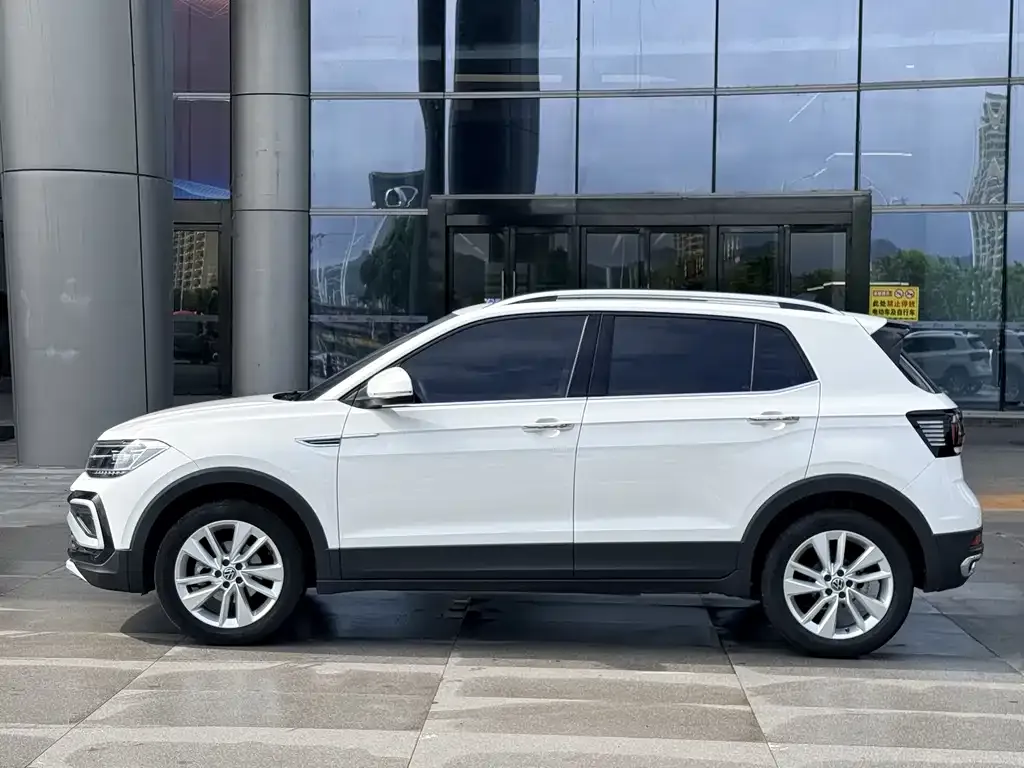 Volkswagen T-Cross — фото 3