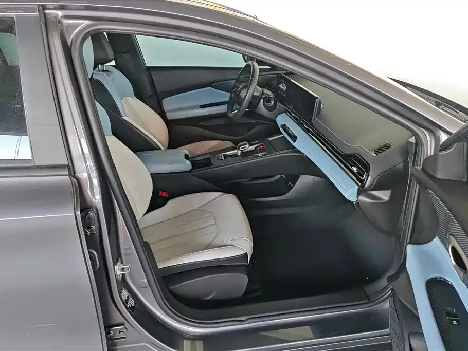 GAC Motor Shadow Leopard — фото 6