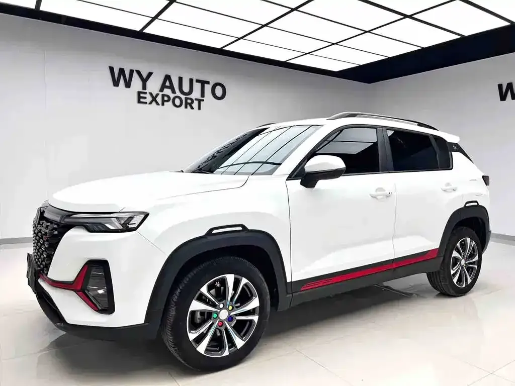 Changan CS35PLUS — фото 1