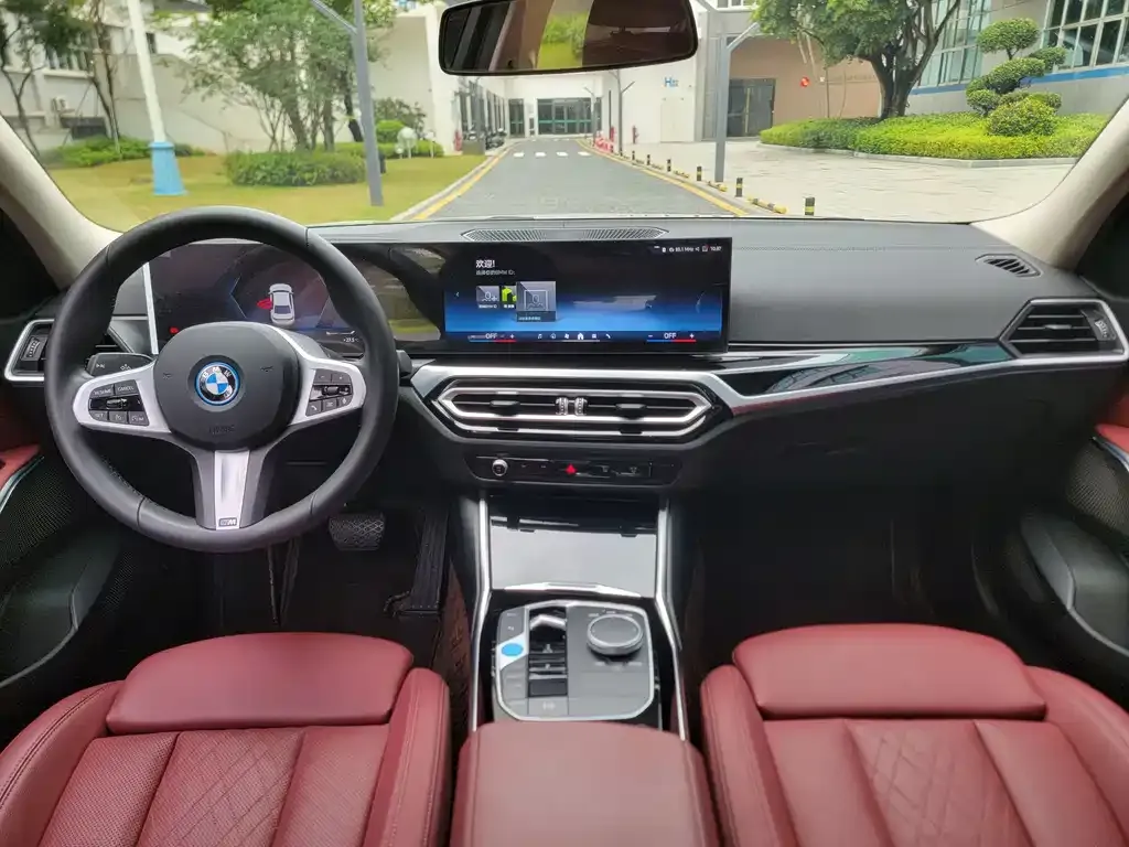 BMW i3 — фото 3