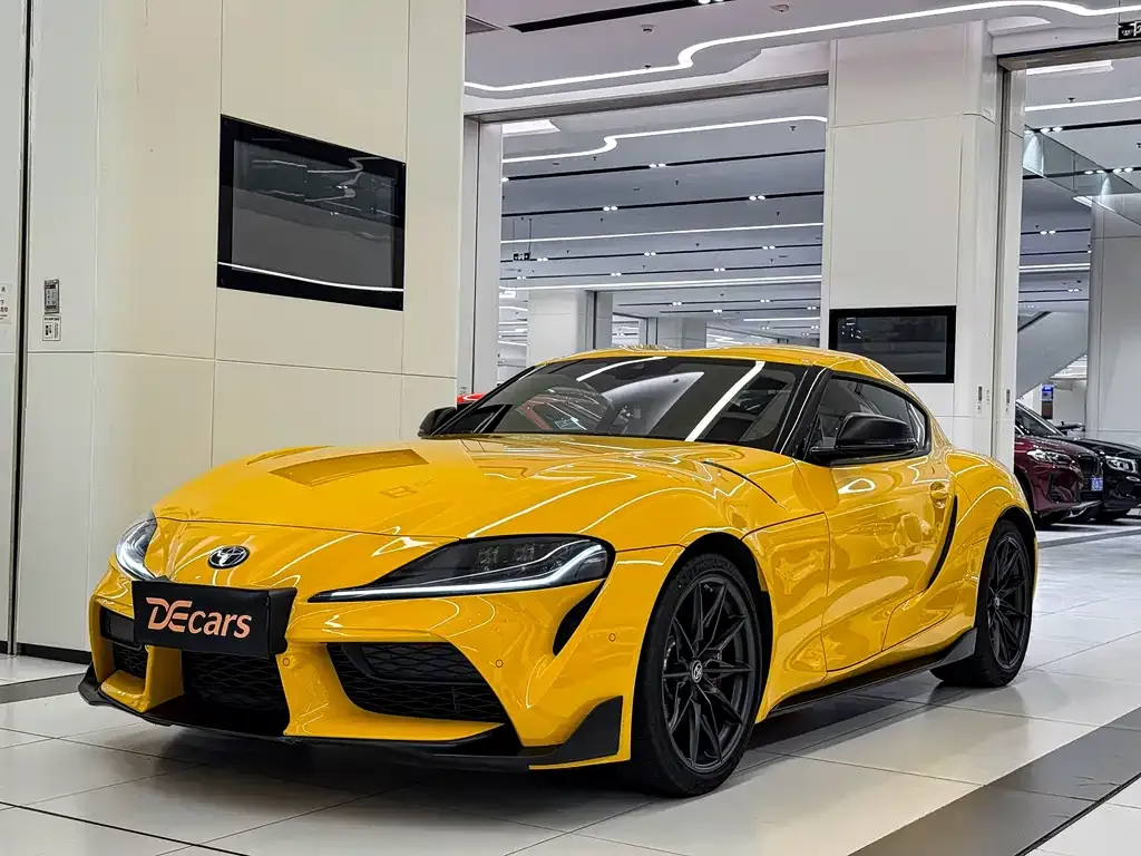 Toyota Supra — фото 1