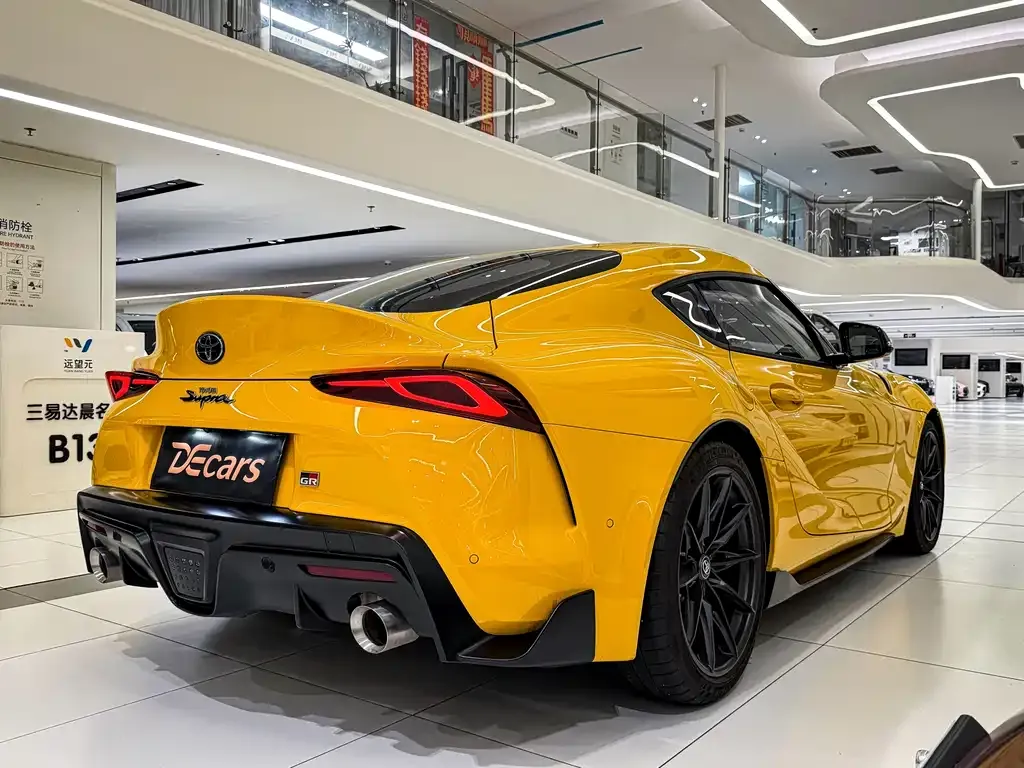 Toyota Supra — фото 9