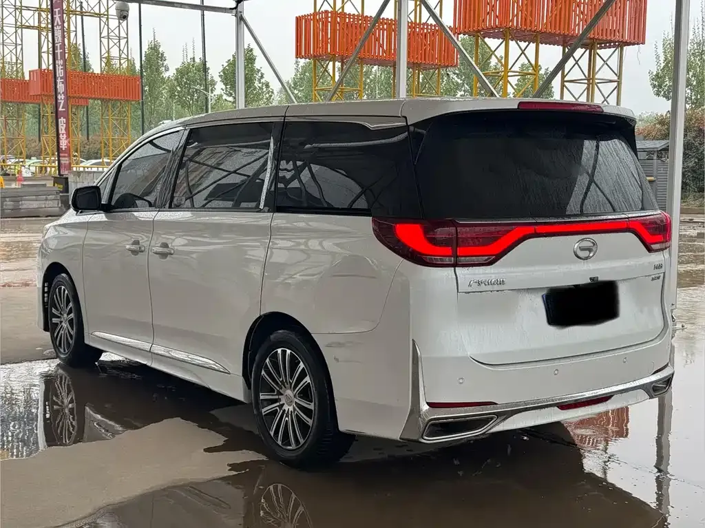 GAC Motor Trumpchi M8 — фото 8