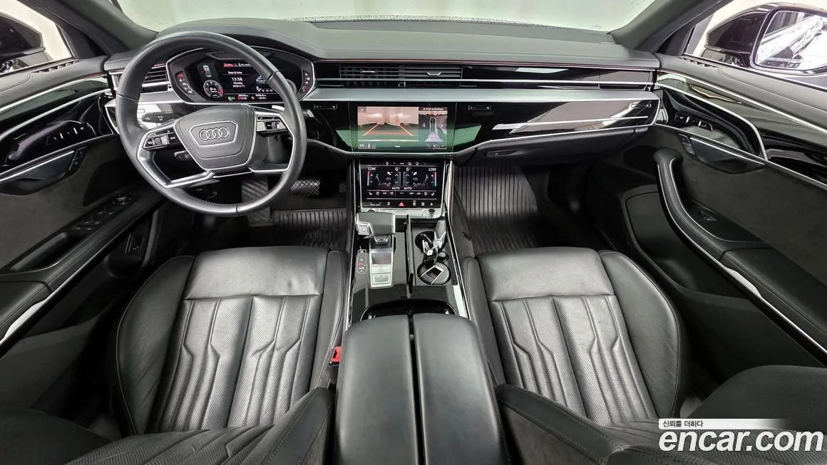 Audi A8 — фото 10